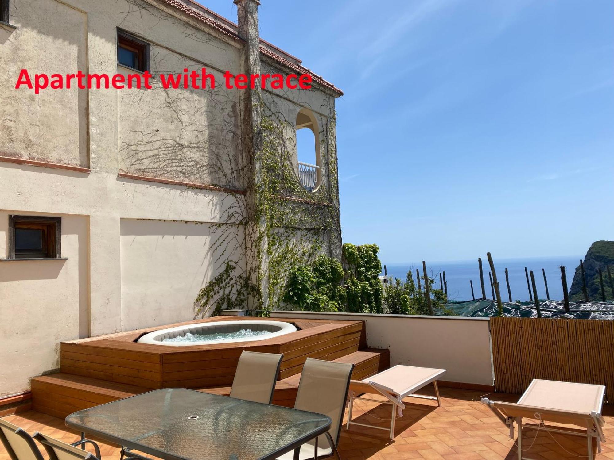 Villa Mariel Suites & Apartment Massa Lubrense Zewnętrze zdjęcie